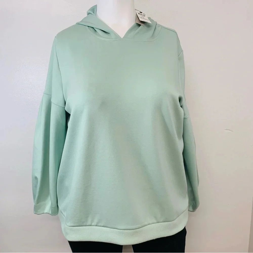 Alfani Lounge Top Shirt Woman Size 3X  Hood Long Sleeve Nylon Spandex Stretch‎